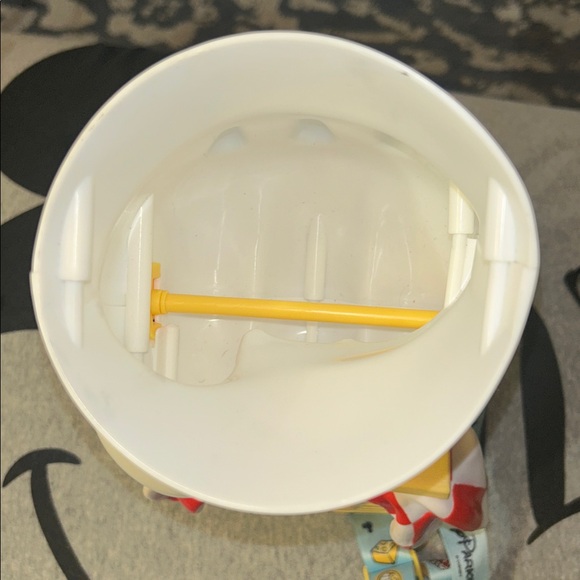 Disney Parks Mickey Minnie Picnic Basket Popcorn Bucket Strap Exclusive - Picture 14 of 15